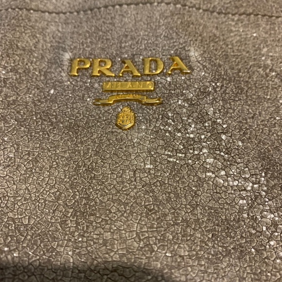 ❤️PRADA BAGS❤️ - Picture 14 of 16
